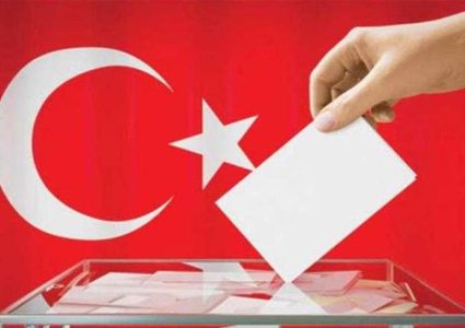 بدء التصويت في الانتخابات الرئاسية والبرلمانية التركية