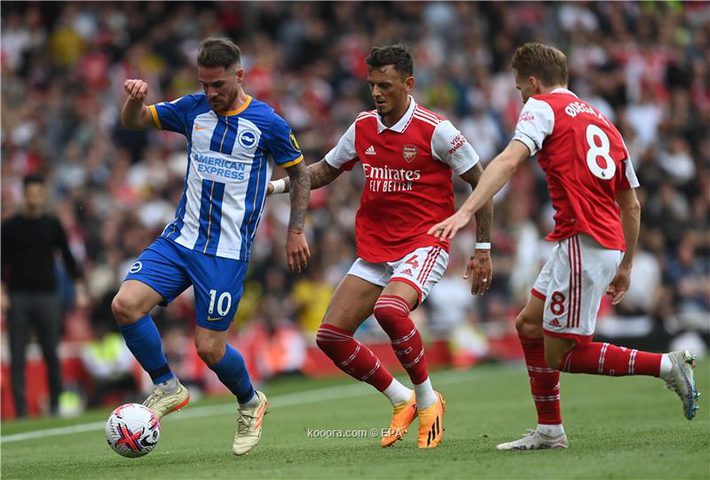 برايتون يقرب السيتي من اللقب بفوز كاسح على آرسنال