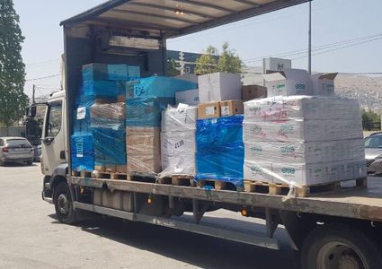 الكيلة:تزويد مستودعات وزارة الصحة في قطاع غزة بشحنة أدوية ومستهلكات طبية