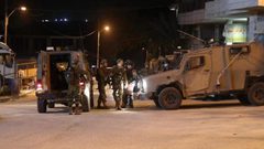 الاحتلال يغلق المدخل الغربي لقرية حوسان