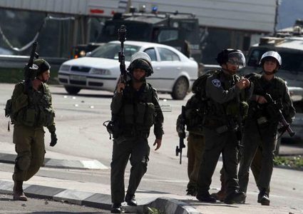 الاحتلال يعتقل مواطنين من قباطية ويقتحم الجلمة في جنين