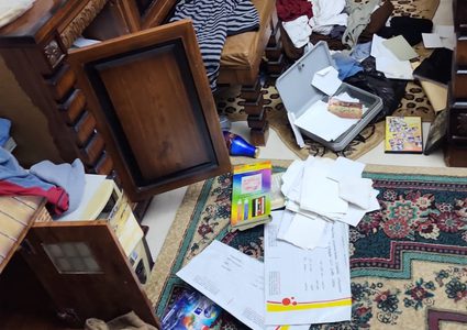 الاحتلال يستولي على ثلاث مركبات