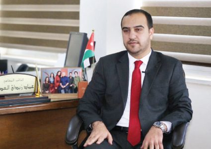 محكمة أمن الدولة الأردنية تتهم عدوان بتهريب أسلحة إلى الضفة