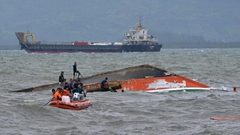 فقدان 39 شخصا إثر جنوح سفينة صيد صينية في المحيط الهندي