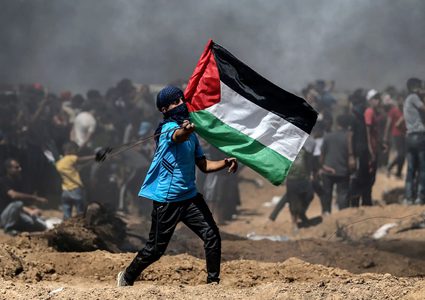 الكنيست تقر بالتمهيدية مشروع قانون حظر رفع العلم الفلسطيني