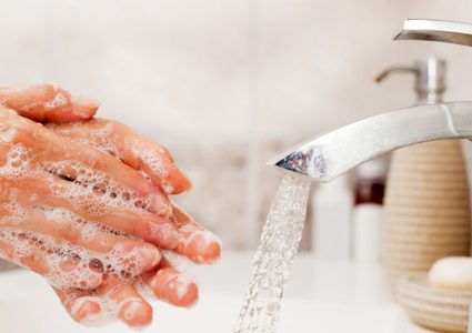 خبير يكشف عن منتجات نستخدمها بشكل يومي قاتلة