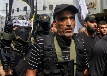 اعتقال 4 مواطنين بالضفة بينهم المطارد تركمان