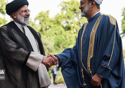 وثيقة للتعاون الاستراتيجي بين سلطنة عمان وإيران