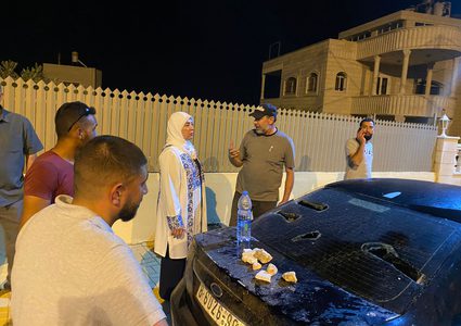 غنام: هجمات المستوطنين على المواطنين وممتلكاتهم تتم بضوء أخضر من قوات الاحتلال