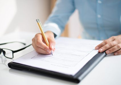 الاستعارة الشعرية: تحديات الترجمة من العربية إلى الإنجليزية