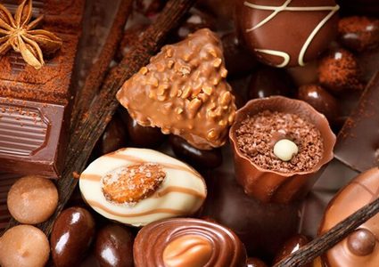 كيف تقلل رغبتك في تناول الحلويات الضارة؟