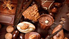 كيف تقلل رغبتك في تناول الحلويات الضارة؟