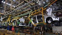 دولة خليجية تفتح أسواقا جديدة لصادرات السيارات من إيران