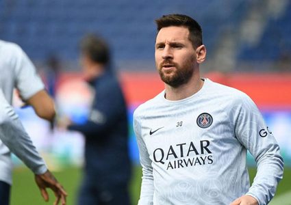 مدرب باريس يعلن رحيل ميسي