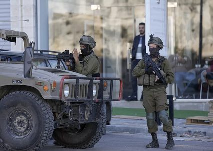 الإعلام العبري: شنّ عملية عسكرية في نابلس قد يؤدي إلى تصعيد مع غزة