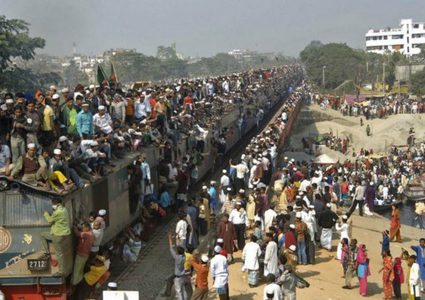 50 قتيلا وأكثر من 500 جريح في حادث تصادم بين قطارات في الهند