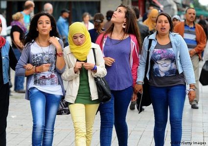 الرئيس التونسي يدعو الى فرض غرامة اضافية على الأغنياء