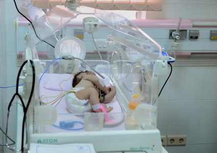 رئيس بلدية حوارة يحمل وزارة الصحة مسؤولية وفاة الرضيعة غرام حمد