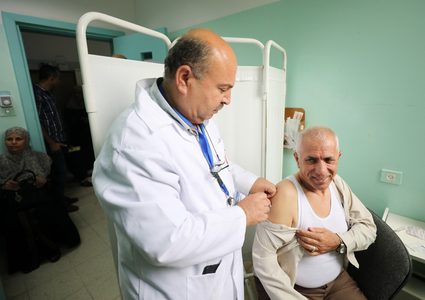 الصحة بغزة تنشر إعلانًا بشأن تطعيم الحجاج المتأخرين