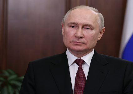 بوتين يتهم أوكرانيا بالإرهاب ويمدح دفاعات موسكو بعد هجوم المسيرات