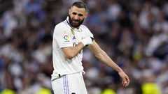 الإعلام السعودي:  اتحاد جدة يتوصل لاتفاق رسمي لضم بنزيما