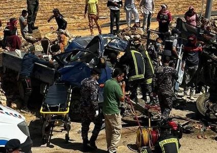 الأردن: 8 وفيات و13 إصابة في حادث سير بالمفرق