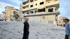 آثار الدمار في منزل عائلة الأسير إسلام فروخ بعد تفجيره من الاحتلال في مدينة رام الله.