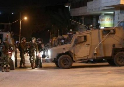 الاحتلال يعتدي على شاب عند حاجز حوارة