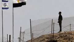 الإعلام العبري: إجراءات جديدة للاحتلال على الحدود المصرية