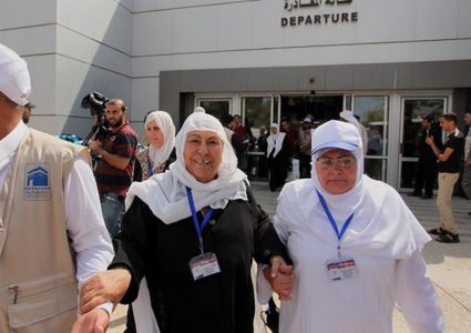 الفوج الأول من حجاج قطاع غزة يُغادر اليوم عبر معبر رفح