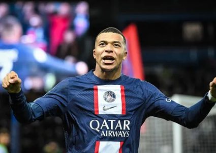 باريس يحدد سعر بيع مبابي إلى ريال مدريد