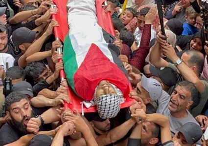 نابلس تشيّع جثمان الشهيد فارس حشاش