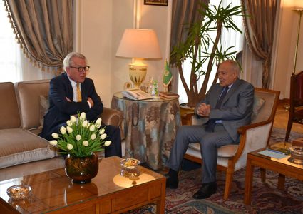 أبو الغيط يبحث مع وينسلاند تطورات القضية الفلسطينية