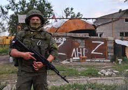 القوات الأوكرانية تقصف منازل مدنيين في قرى حدودية في مقاطعة كورسك الروسية