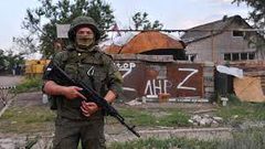 القوات الأوكرانية تقصف منازل مدنيين في قرى حدودية في مقاطعة كورسك الروسية