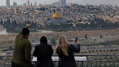 روسيا تفتح ممثلية دبلوماسية في القدس