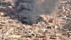 مقتل 17 بضربة جوية جنوب الخرطوم.. والحكومة تنفي التوصل لهدنة جديدة