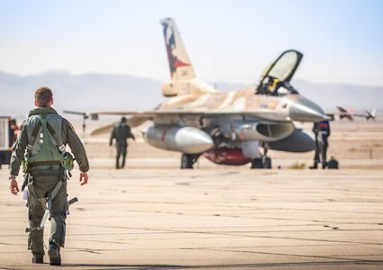 "جيش الاحتلال" يستغل العقبات في الاتفاق النووي