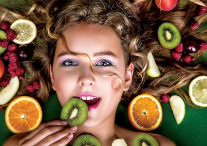 تسع أطعمة تساهم في تعزيز قوة الشعر