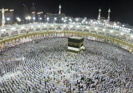 الأوقاف:بدء وصول حجاج فلسطين من المدينة المنورة إلى مكة المكرمة