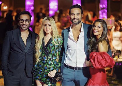 أنباء عن أزمة عائلية بين هنا الزاهد وكريم فهمي وزوجته