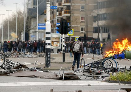 صحيفة فرنسية: إصابة 16 شخصا على الأقل في انفجار باريس