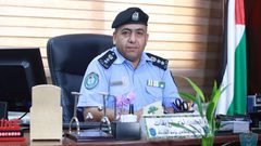 الشرطة الفلسطينية تحذر من الرصاص الطائش وتتابع إصابة الصحفي أحمد موقدي