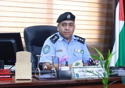 الشرطة الفلسطينية تحذر من الرصاص الطائش وتتابع إصابة الصحفي أحمد موقدي