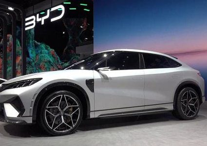 الصين تمدد الإعفاءات الضريبية لمقتني السيارات الكهربائية حتى عام 2027