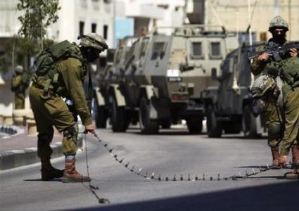 الاحتلال يعتقل مواطناً من طولكرم على حاجز عسكري غرب نابلس