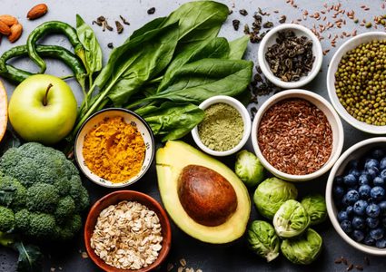 6 أطعمة تحميك من الإصابة بالسرطان والقلب