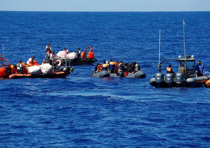 اتهام إسبانيا والمغرب بالتباطؤ في إنقاذ مهاجرين عالقين في البحر