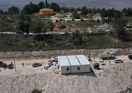 إقامة 7 بؤر استيطانية خلال ساعات بعلم حكومة الاحتلال