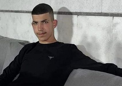 مصرع فتى كان يقود درّاجة كهربائيّة بحادث طرق في حيفا